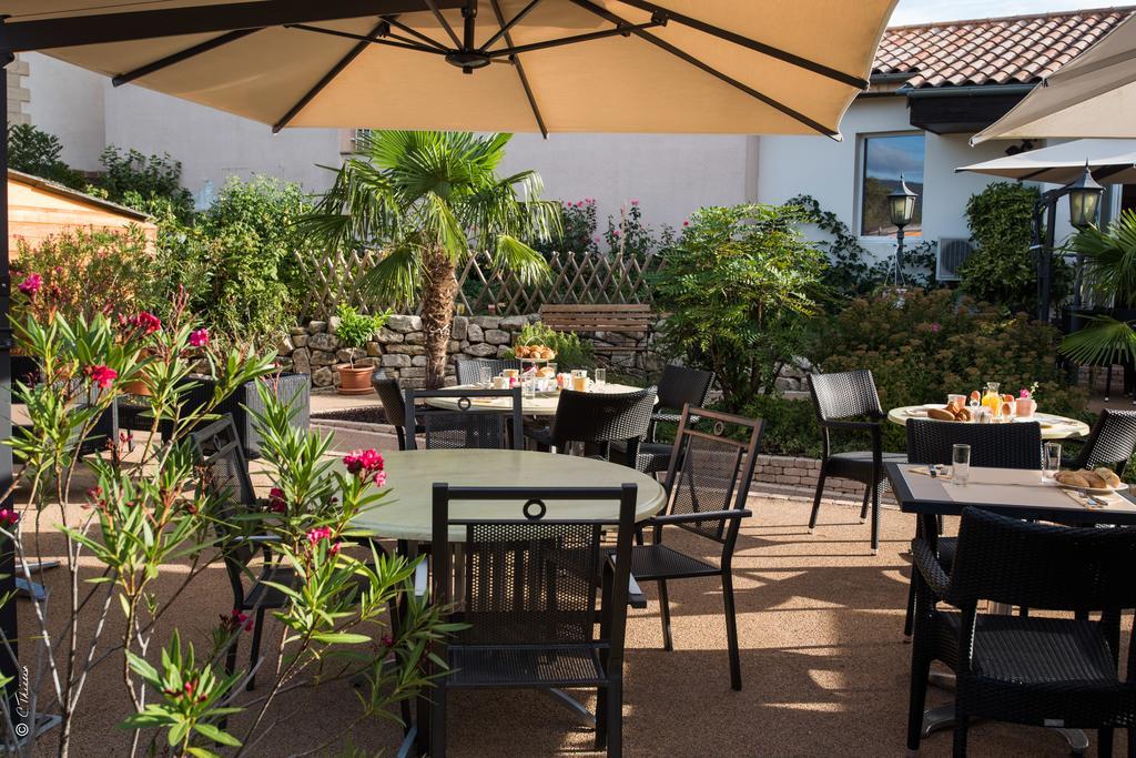 La Rose Hotel Julienas Exterior photo