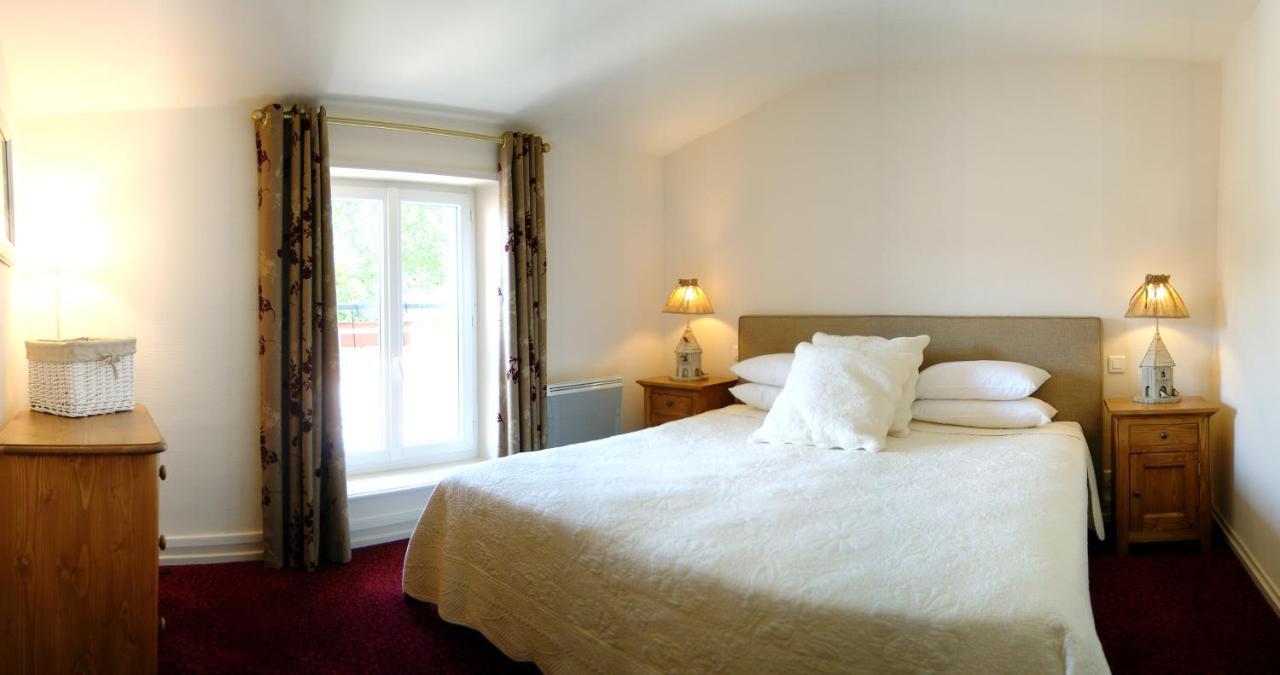 La Rose Hotel Julienas Room photo